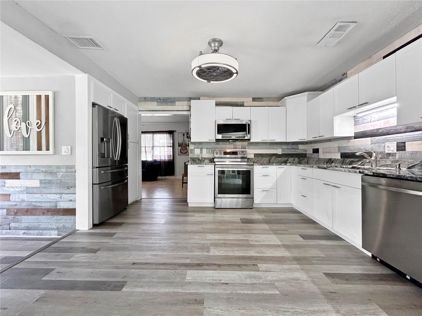 Image 4 of 34 For 7310 11th Avenue N