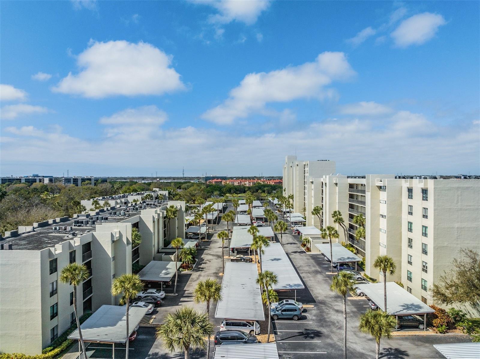 Image 33 of 49 For 2617 Cove Cay Drive 706