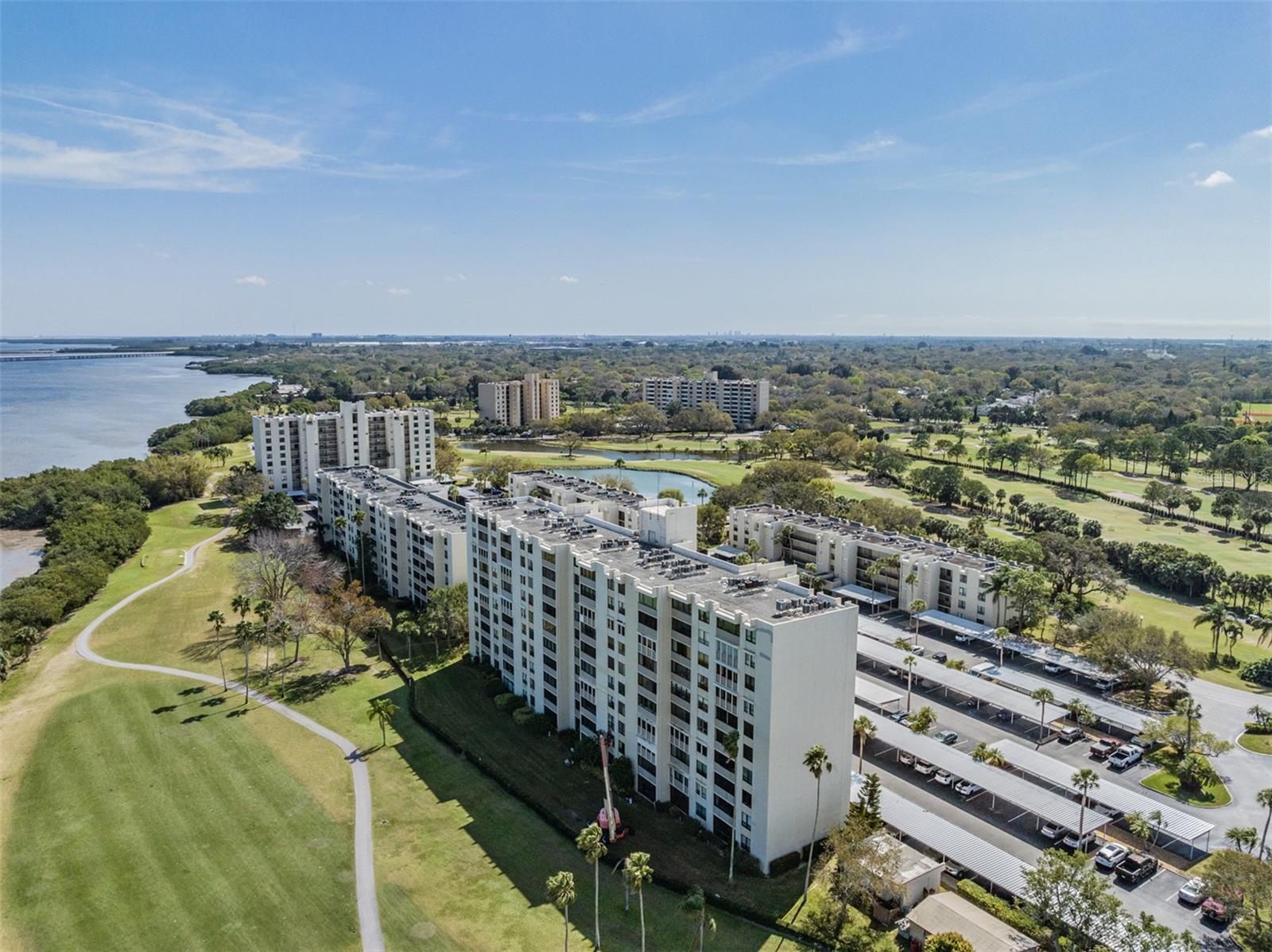 Image 38 of 49 For 2617 Cove Cay Drive 706
