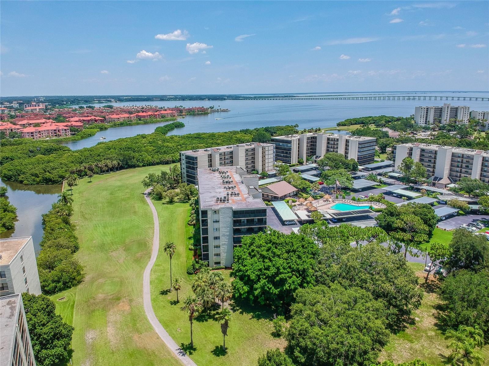 Image 41 of 49 For 2617 Cove Cay Drive 706