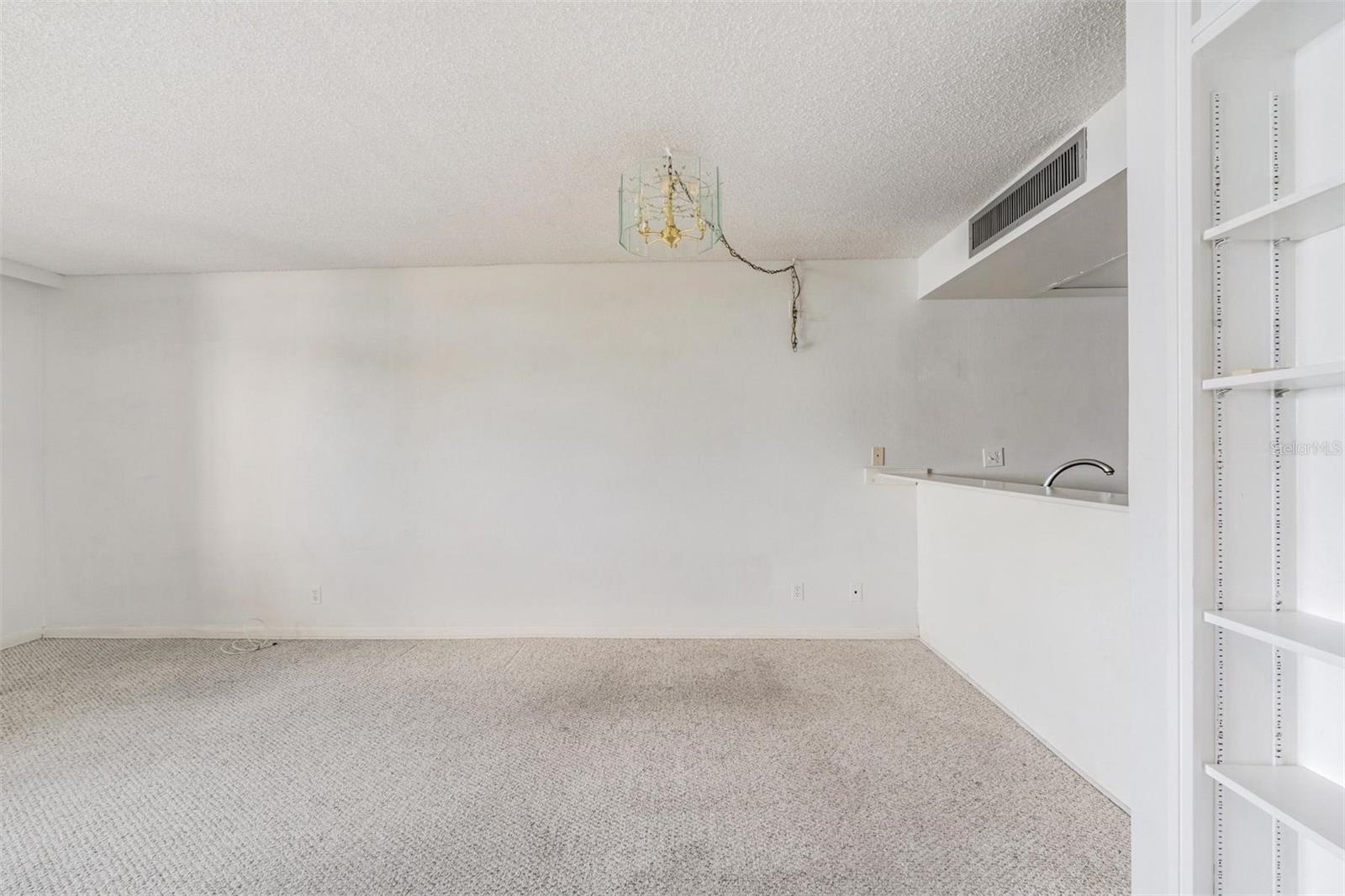 Image 9 of 49 For 2617 Cove Cay Drive 706