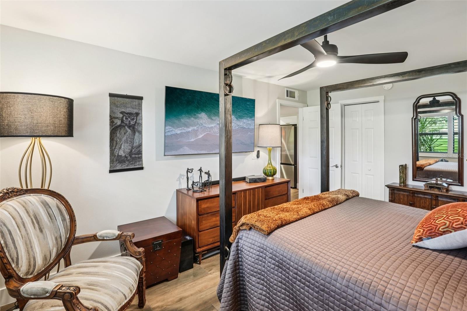Image 21 of 39 For 5085 1st Street Ne 143