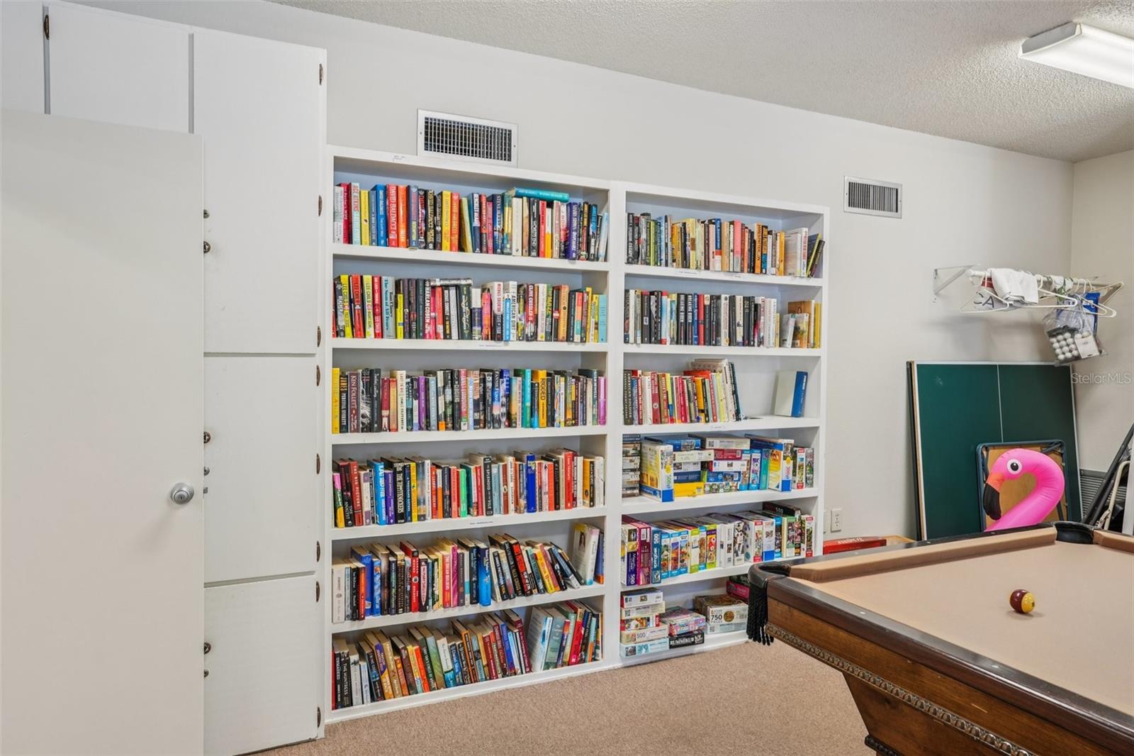 Image 35 of 39 For 5085 1st Street Ne 143