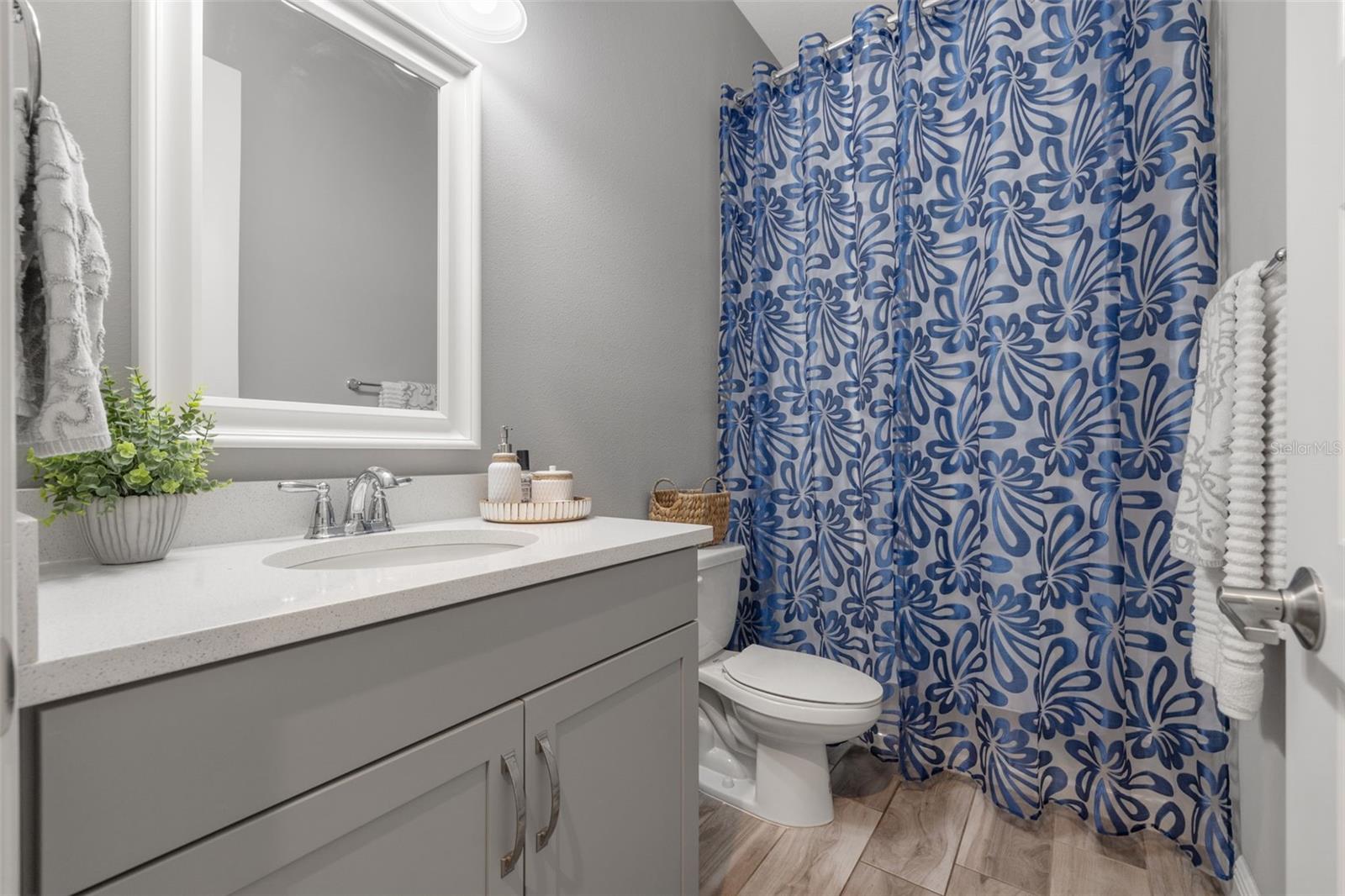 Image 33 of 65 For 2420 Clement Road