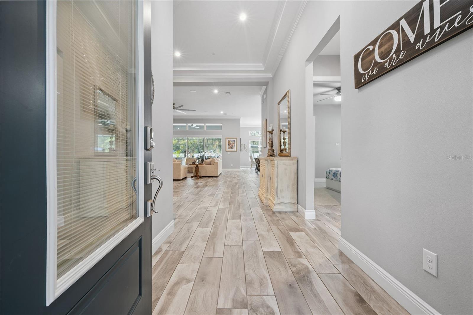 Image 6 of 65 For 2420 Clement Road