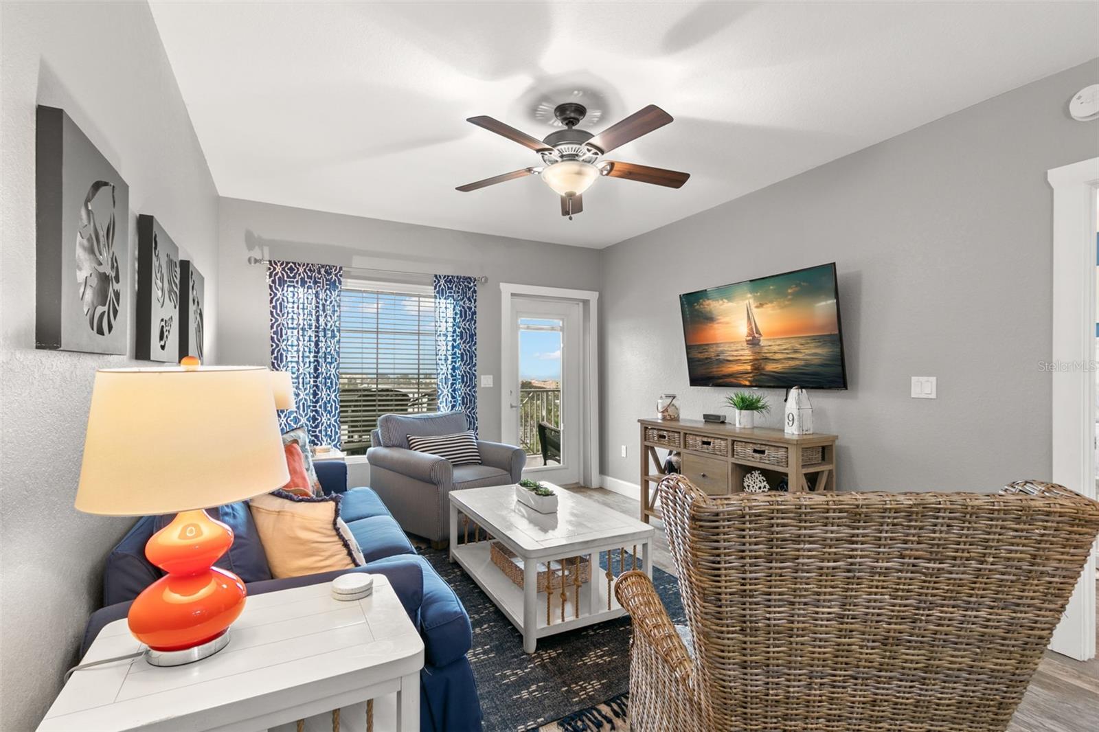 Image 14 of 53 For 399 2nd Street 815