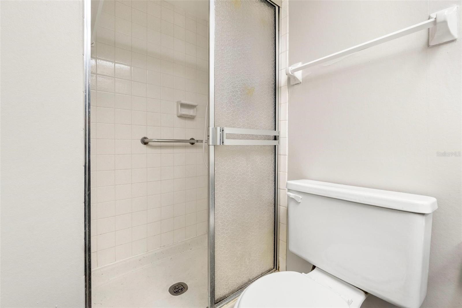 Image 16 of 21 For 4915 Bay Street Ne 123