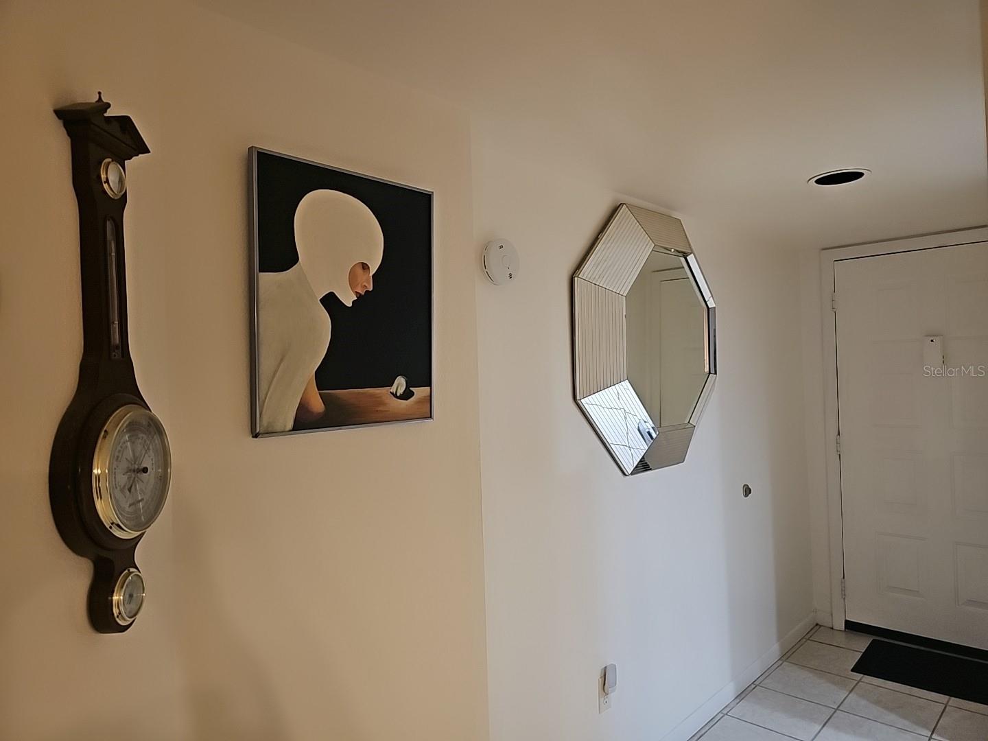 Image 11 of 22 For 3076 Eastland Boulevard 210