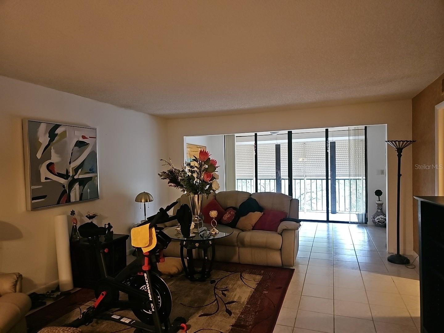 Image 12 of 22 For 3076 Eastland Boulevard 210