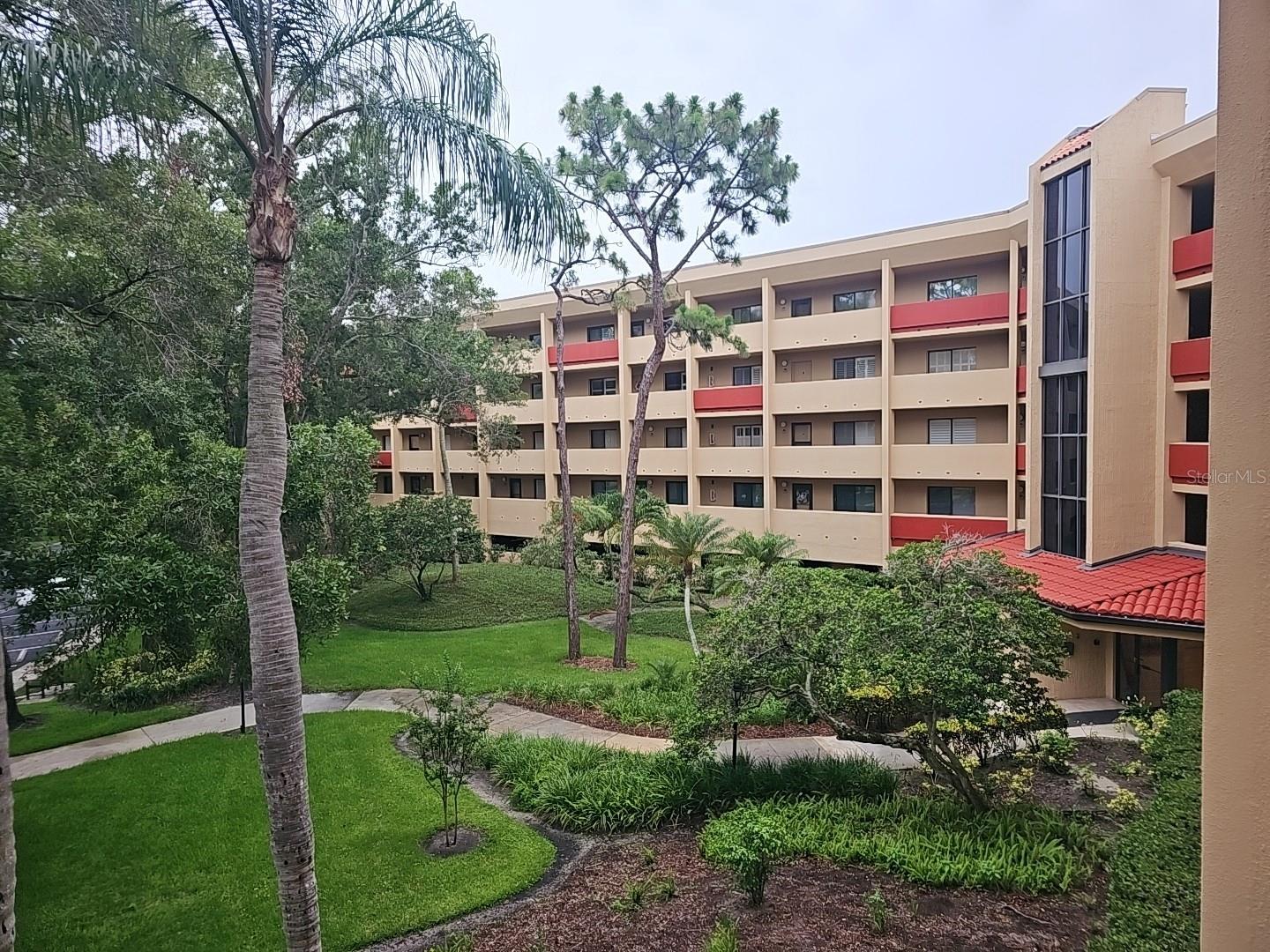 Image 2 of 22 For 3076 Eastland Boulevard 210