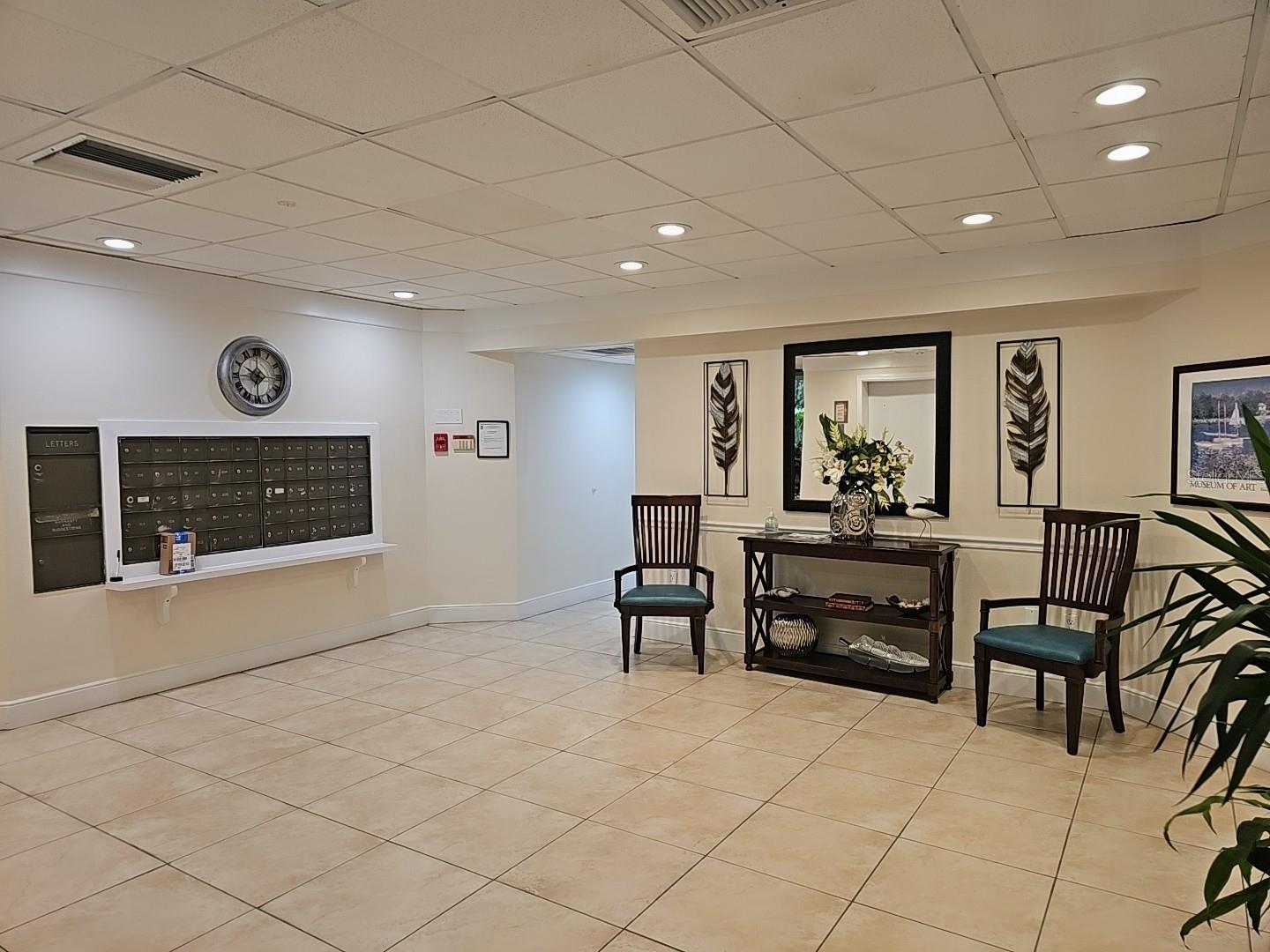 Image 8 of 22 For 3076 Eastland Boulevard 210