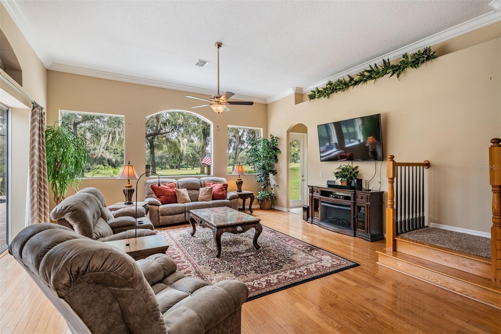 Image 14 of 56 For 12314 Lake Jovita Boulevard