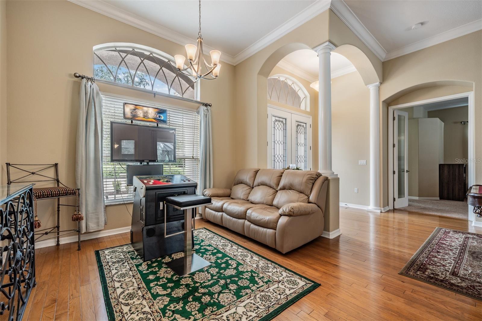 Image 17 of 56 For 12314 Lake Jovita Boulevard
