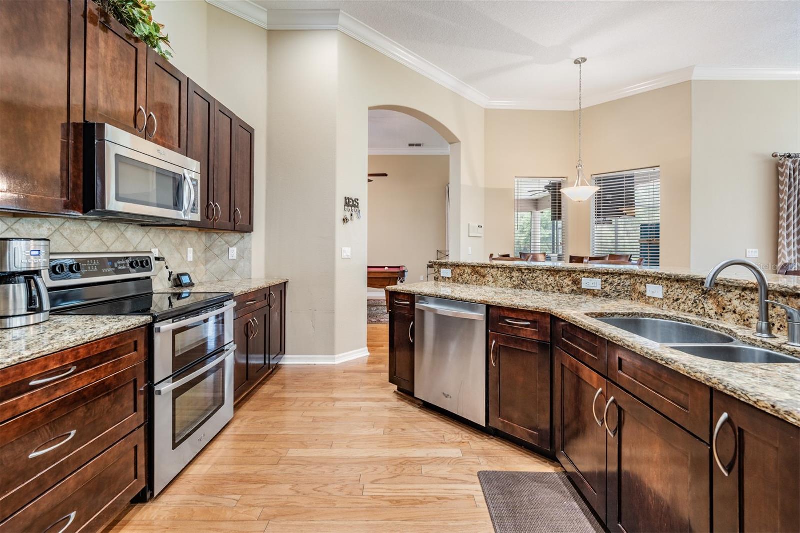 Image 19 of 56 For 12314 Lake Jovita Boulevard