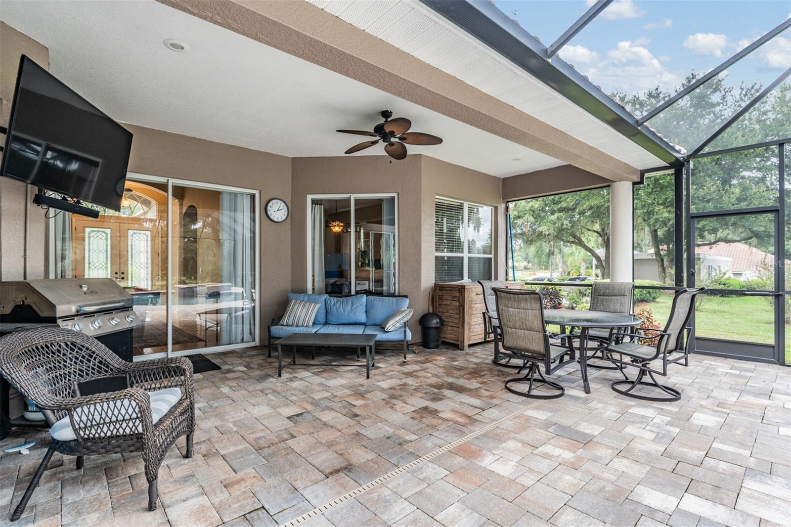 Image 20 of 56 For 12314 Lake Jovita Boulevard