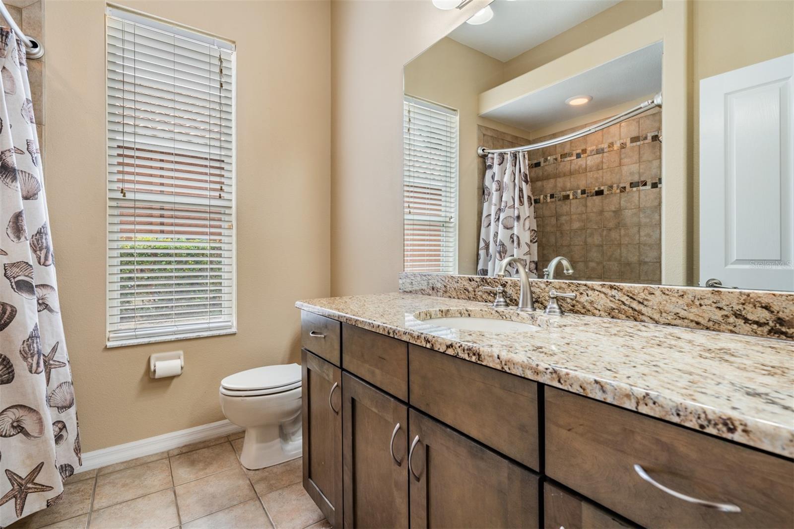 Image 28 of 56 For 12314 Lake Jovita Boulevard