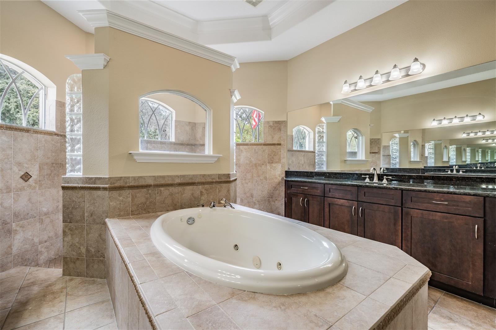 Image 38 of 56 For 12314 Lake Jovita Boulevard