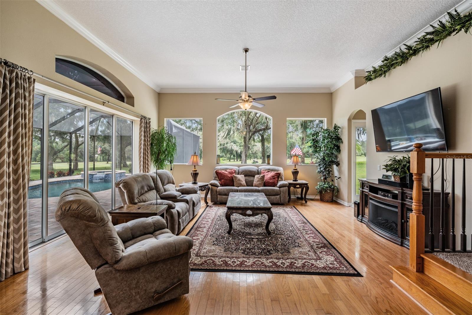 Image 4 of 56 For 12314 Lake Jovita Boulevard