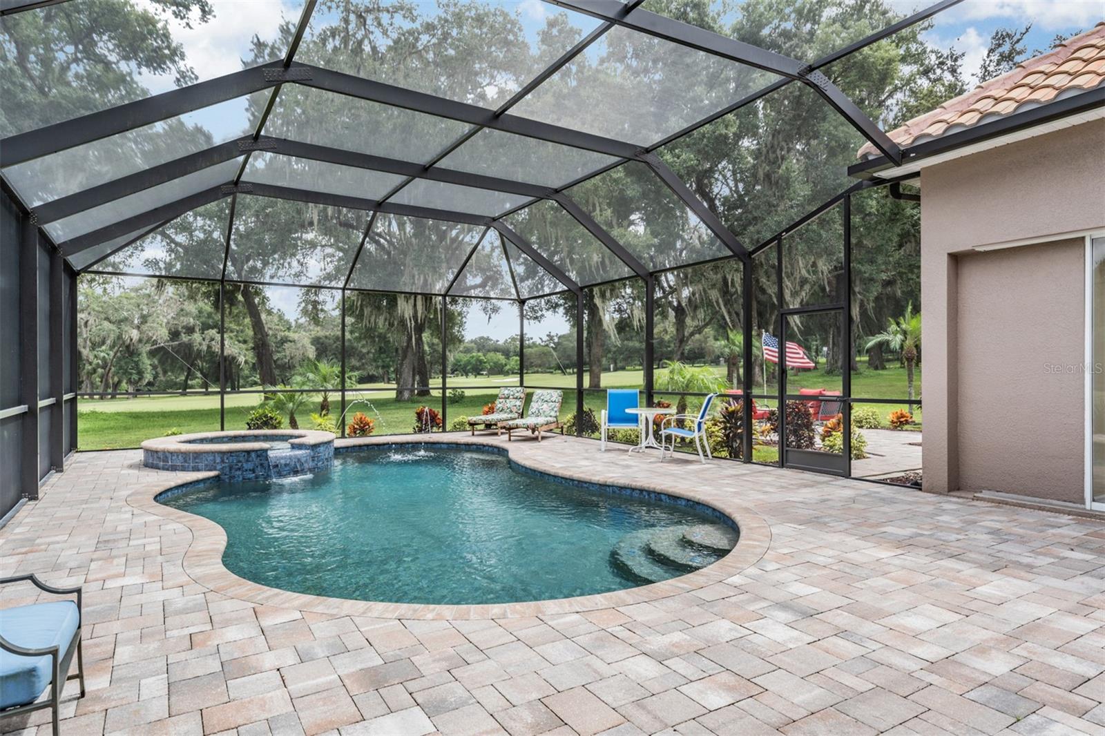 Image 8 of 56 For 12314 Lake Jovita Boulevard