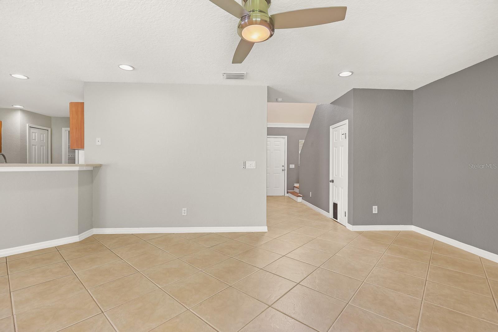 Image 10 of 25 For 11908 Whisper Creek Drive