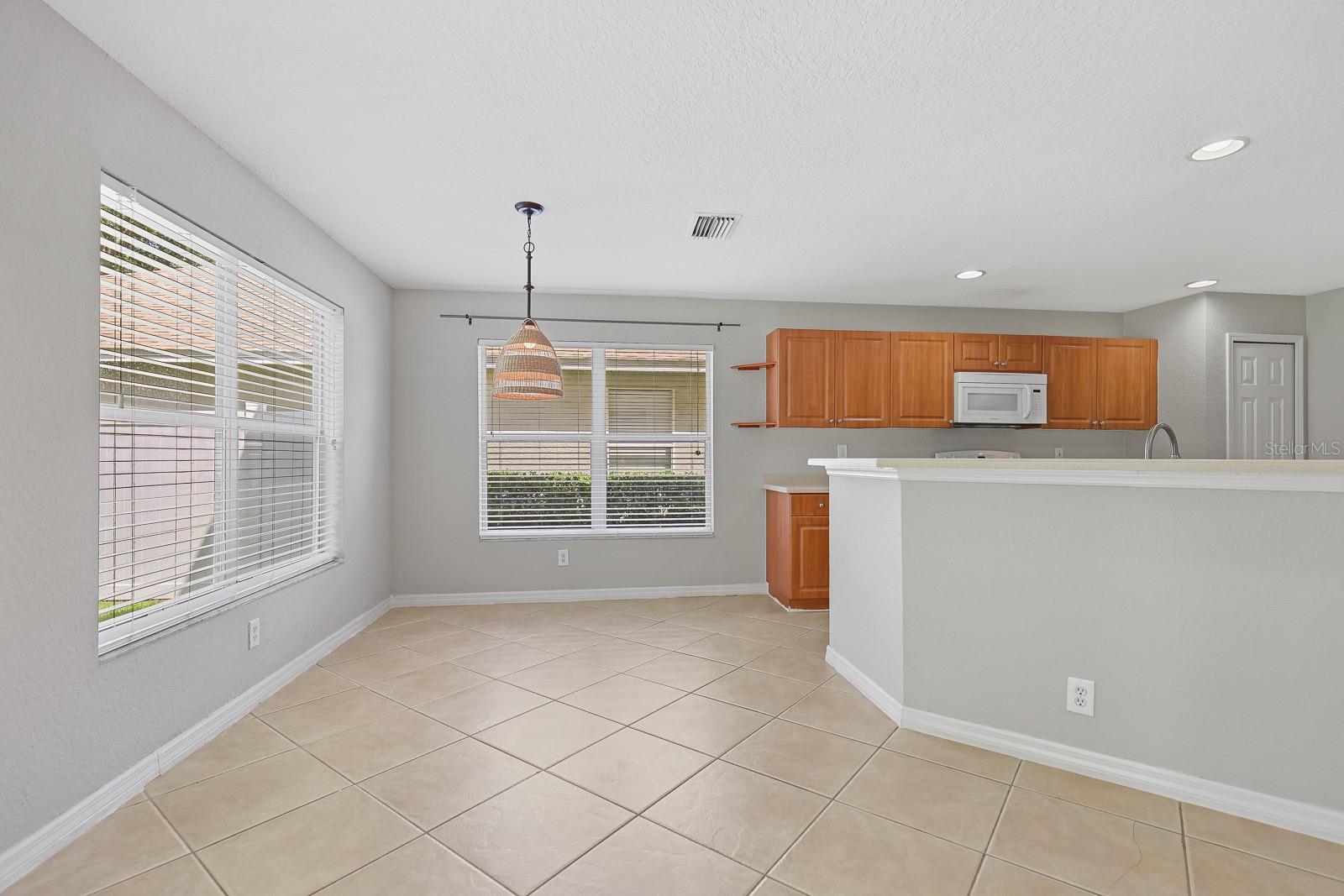 Image 4 of 25 For 11908 Whisper Creek Drive
