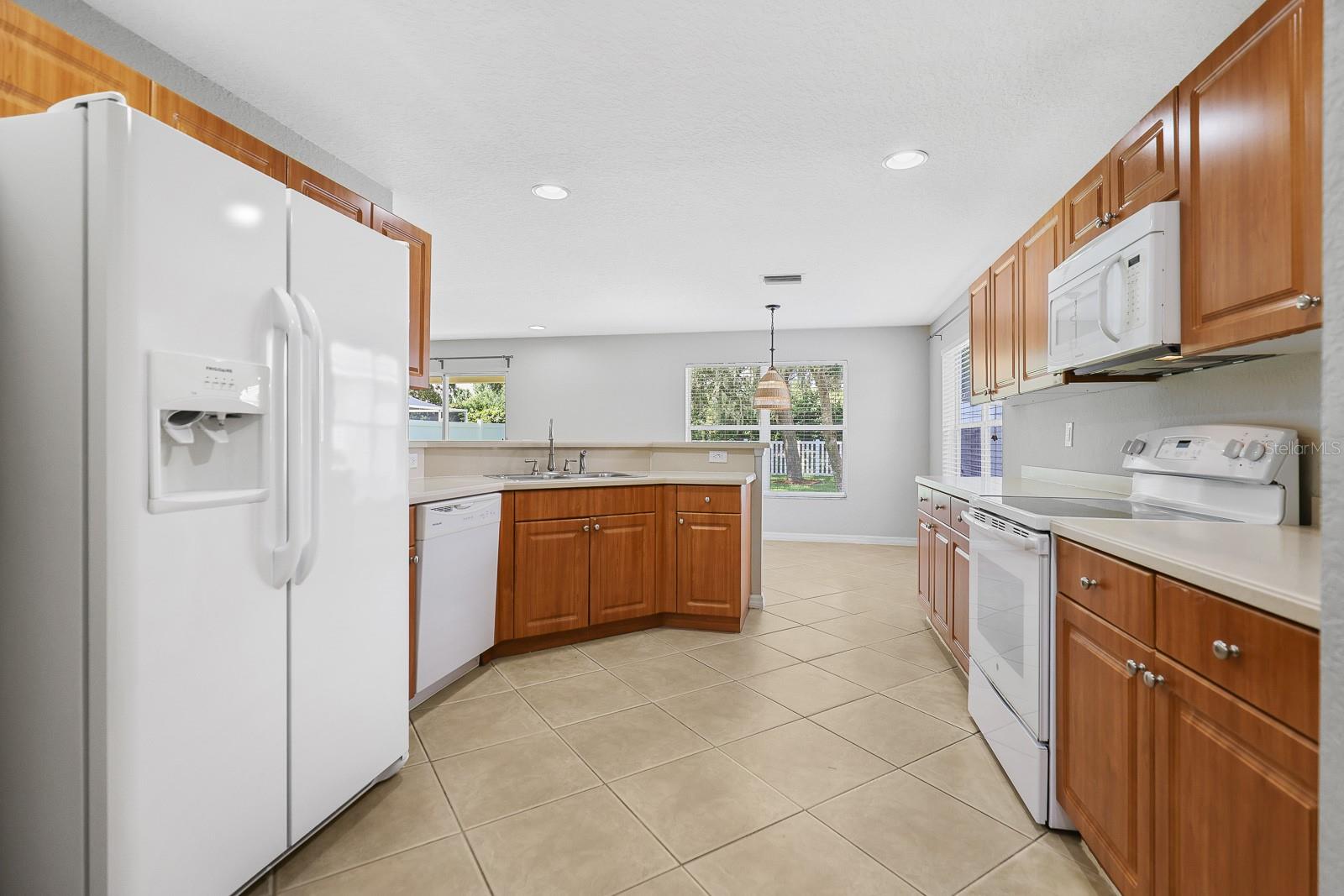 Image 6 of 25 For 11908 Whisper Creek Drive