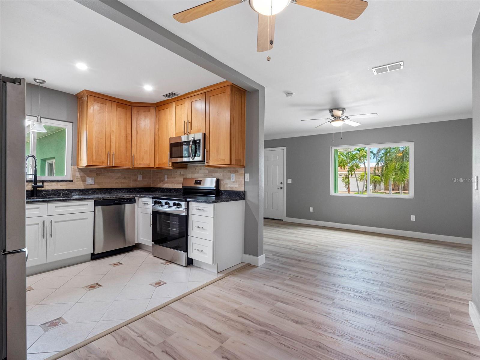 Image 3 of 61 For 540 80th Avenue