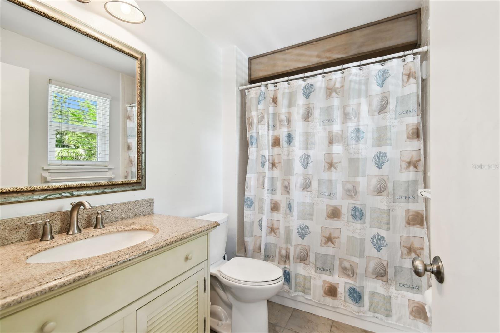 Image 11 of 39 For 12835 74th Avenue