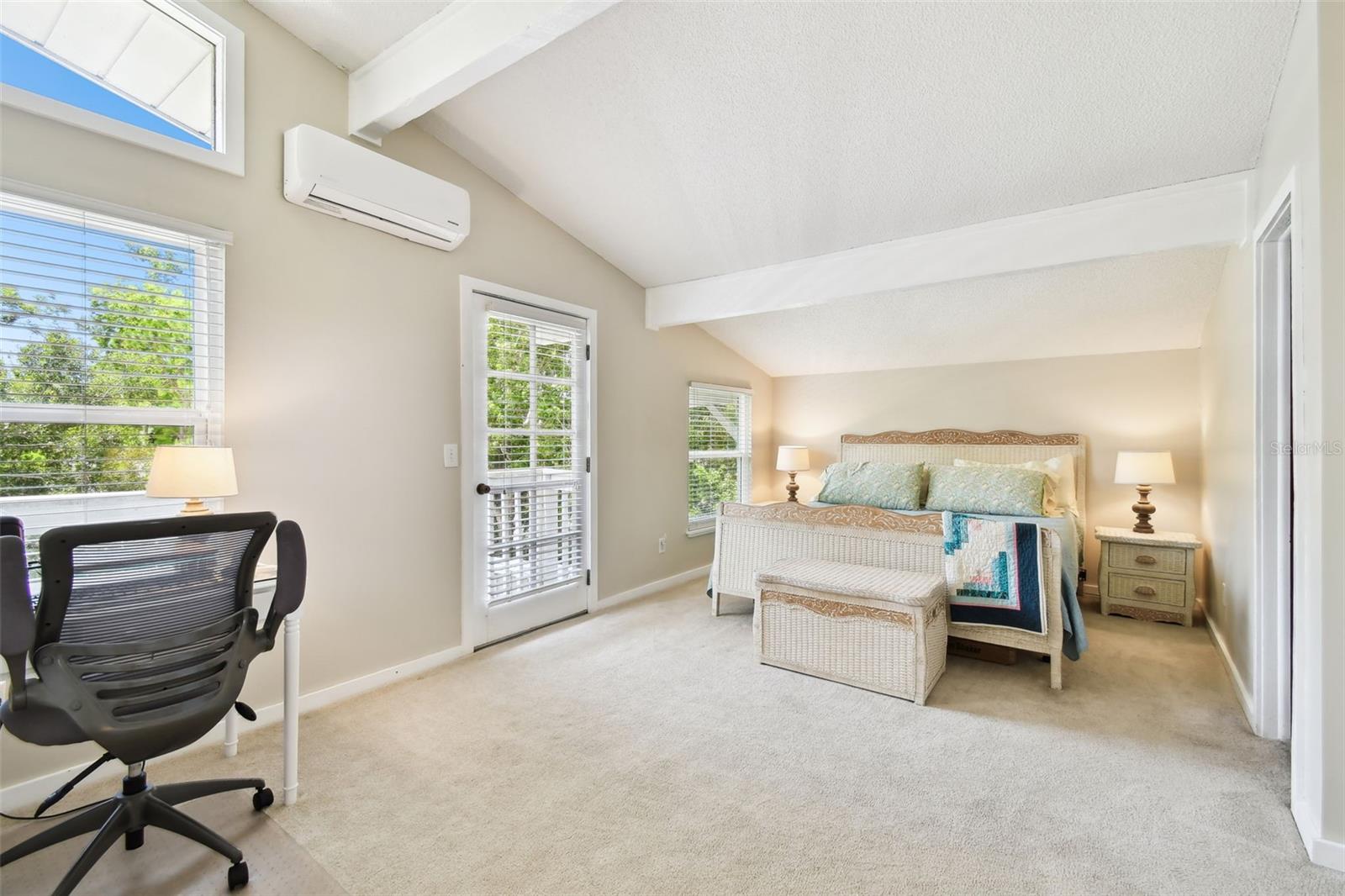 Image 12 of 39 For 12835 74th Avenue
