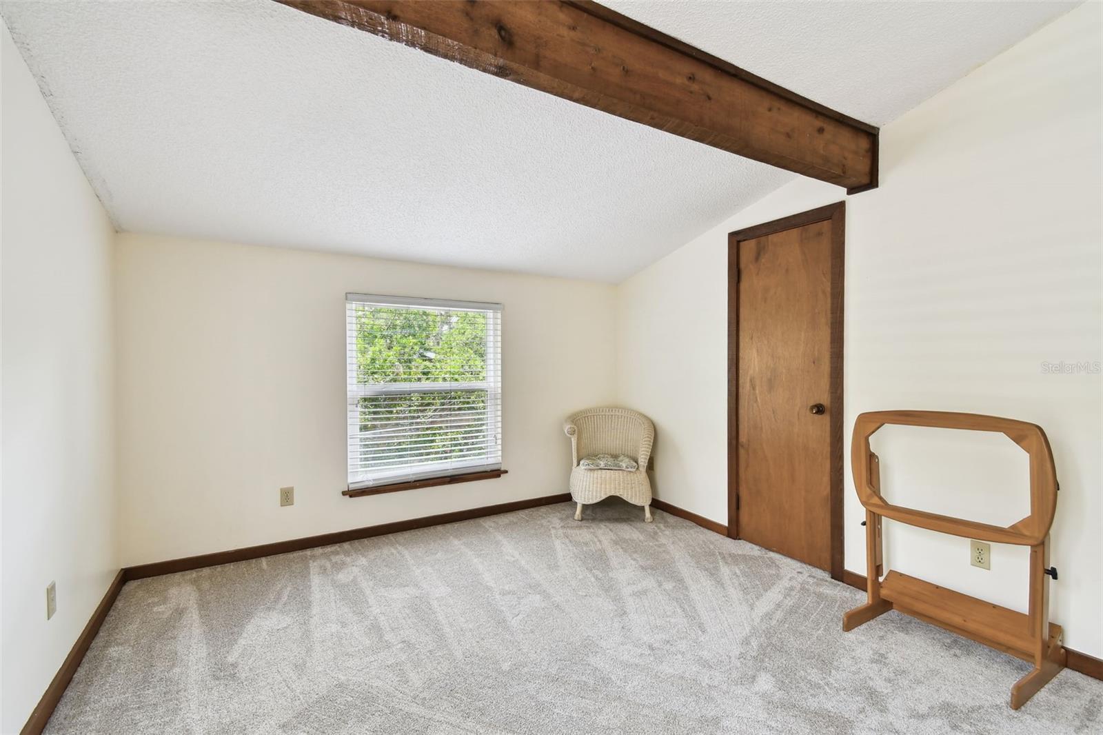 Image 18 of 39 For 12835 74th Avenue