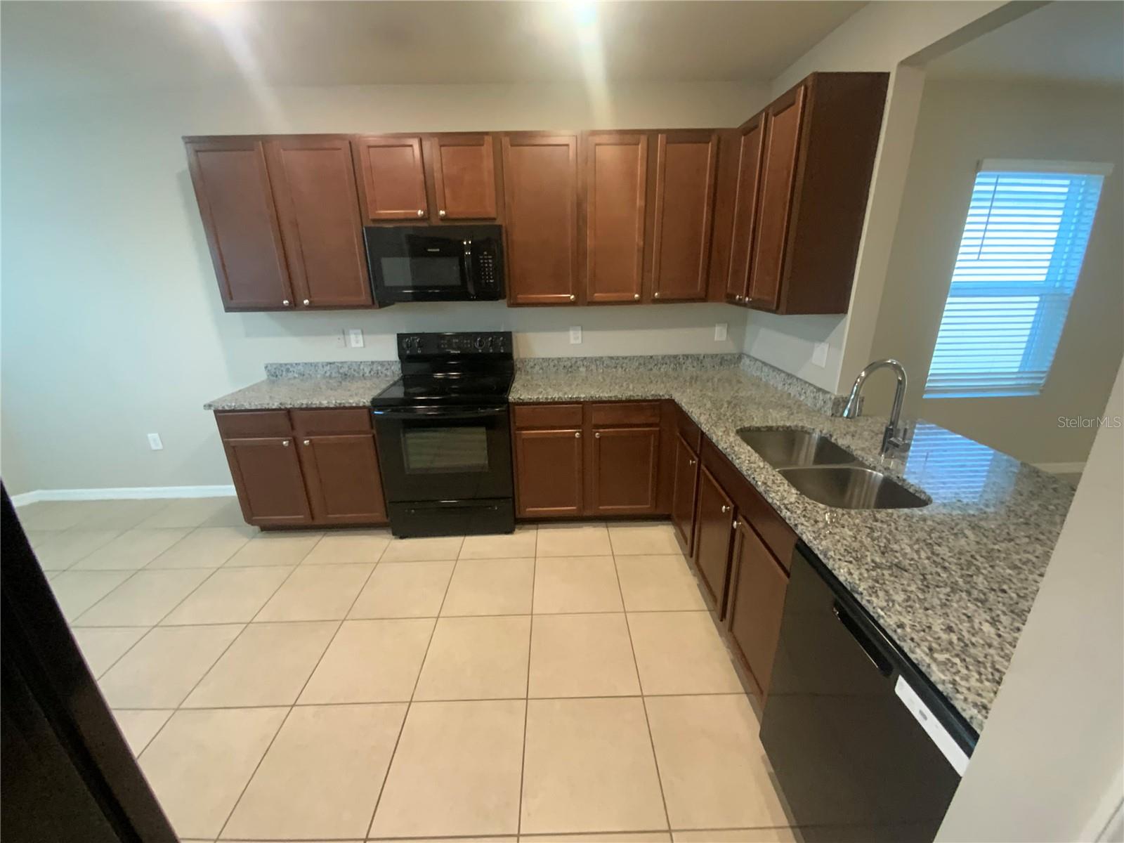 Image 2 of 13 For 10317 Silver Pond Lane