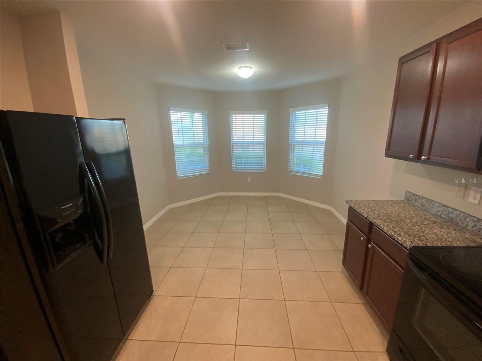 Image 3 of 13 For 10317 Silver Pond Lane