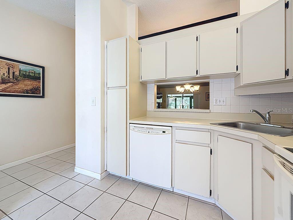 Image 12 of 70 For 3113 Lake Pine Way C