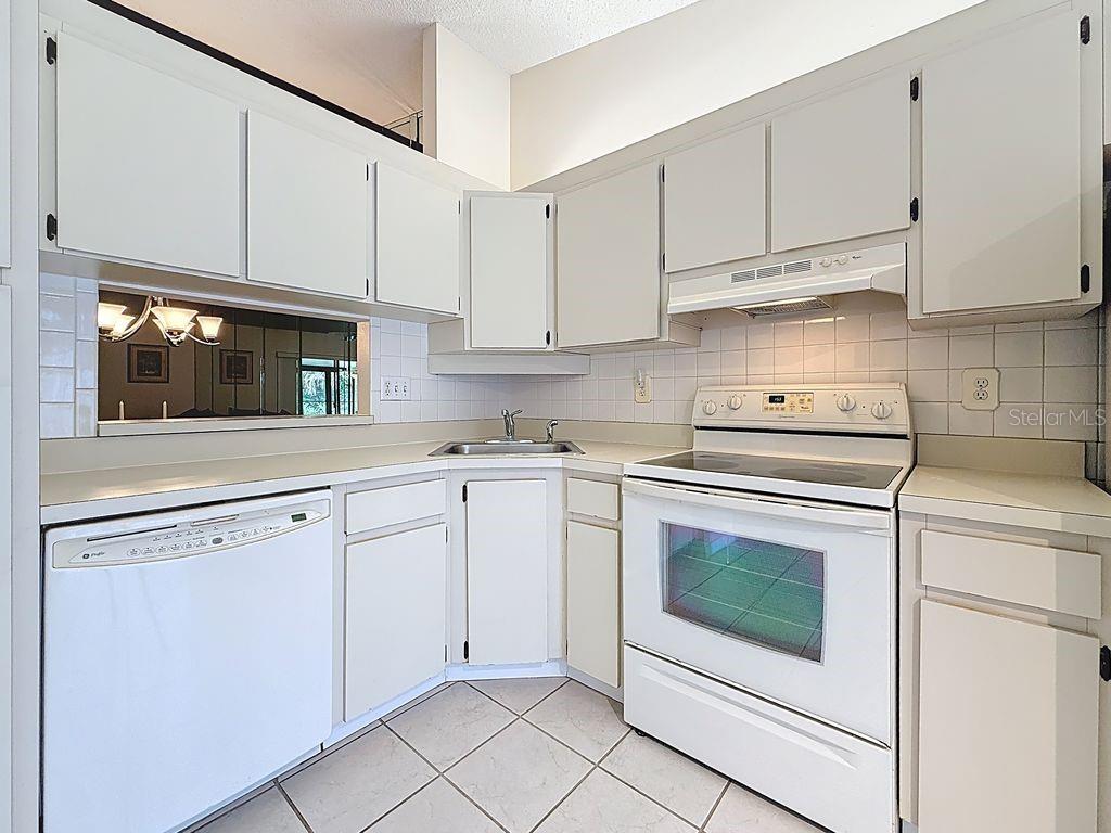 Image 13 of 70 For 3113 Lake Pine Way C
