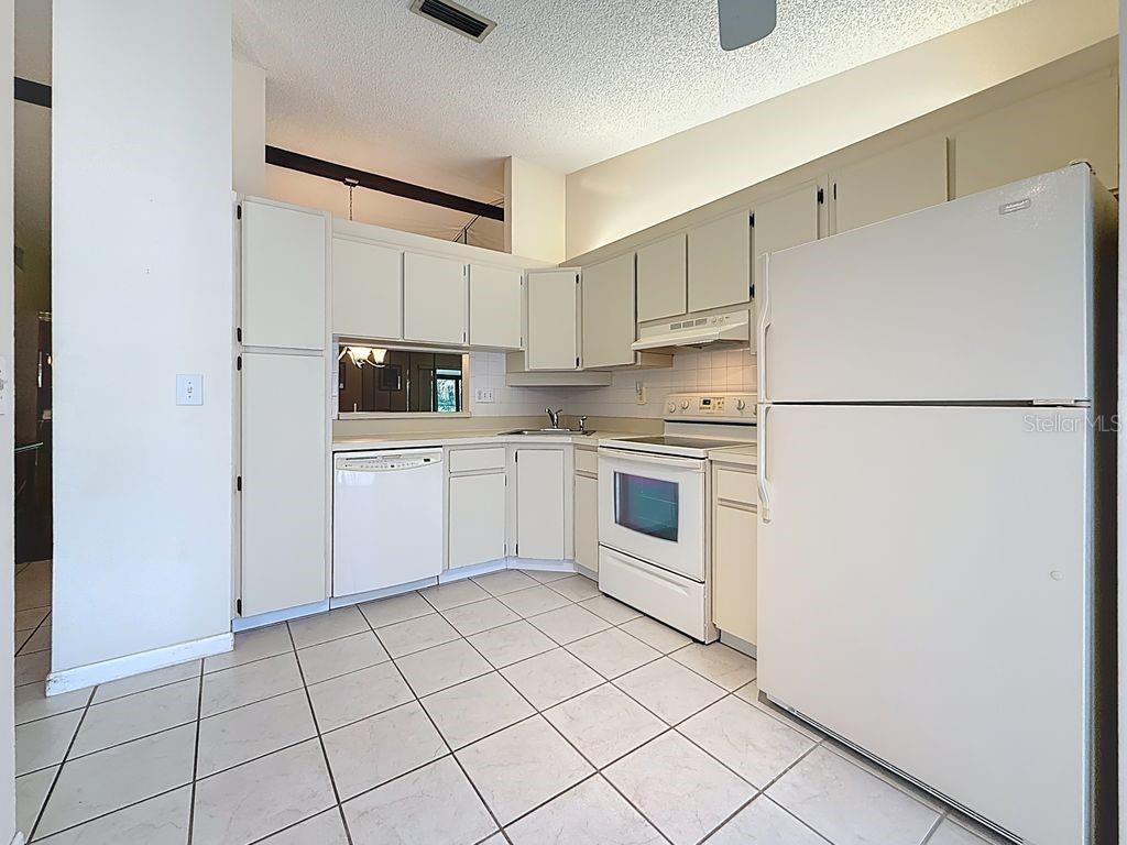 Image 14 of 70 For 3113 Lake Pine Way C