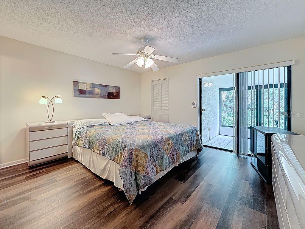 Image 32 of 70 For 3113 Lake Pine Way C