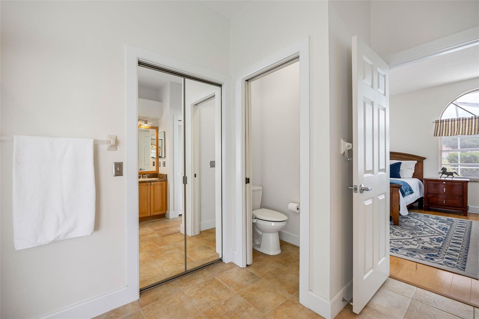 Listing photo id 16 for 1090 Dartford Drive