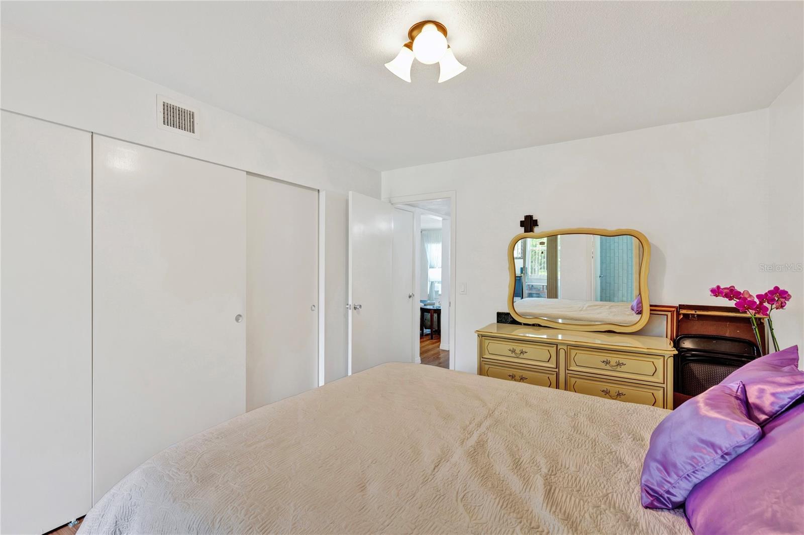 Image 21 of 38 For 2463 Brazilia Drive 31
