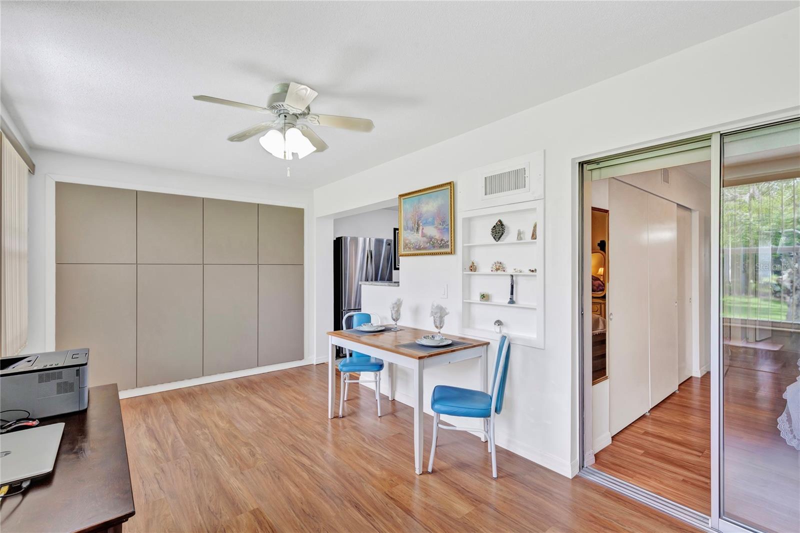 Image 24 of 38 For 2463 Brazilia Drive 31
