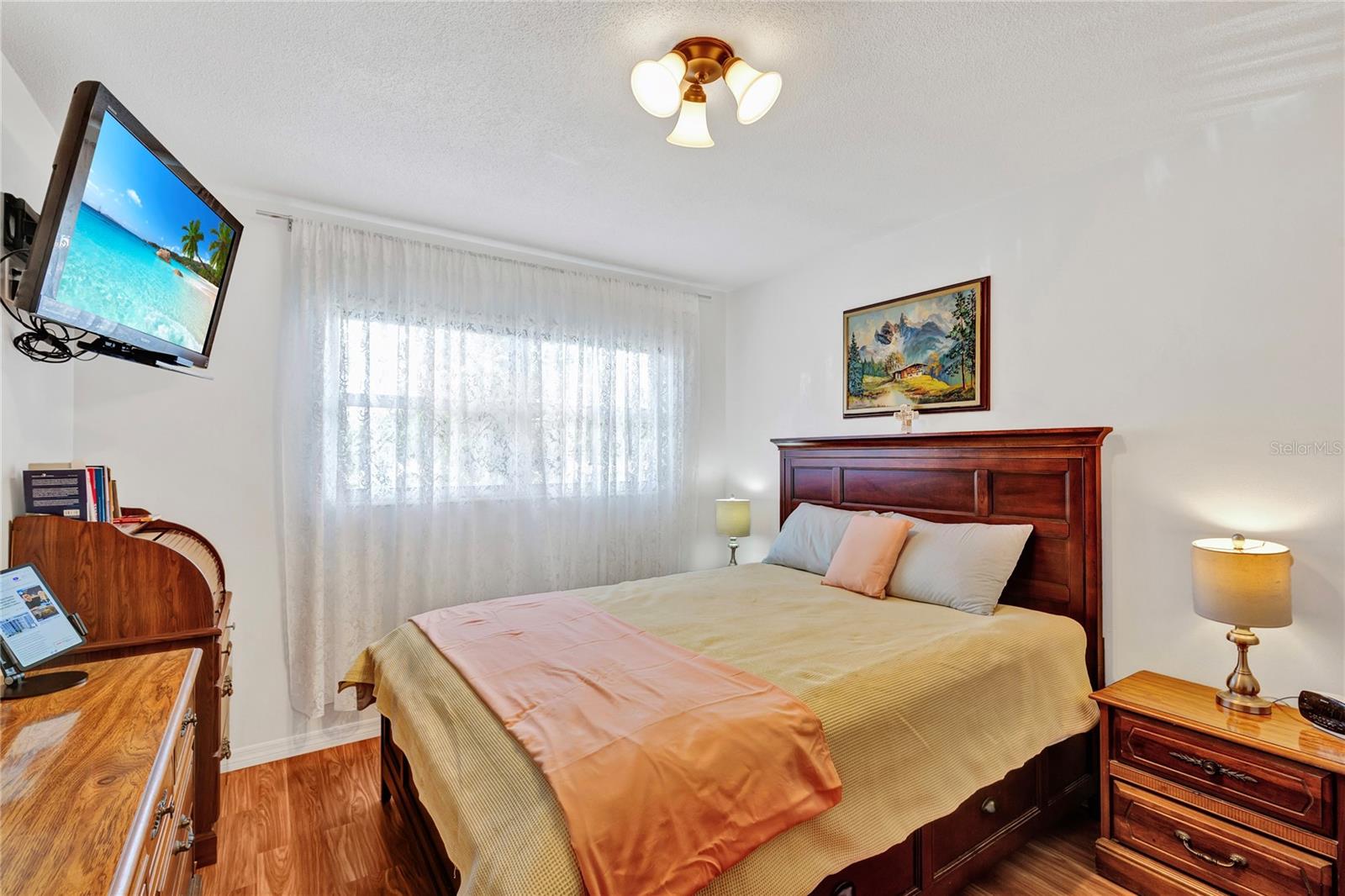 Image 8 of 38 For 2463 Brazilia Drive 31