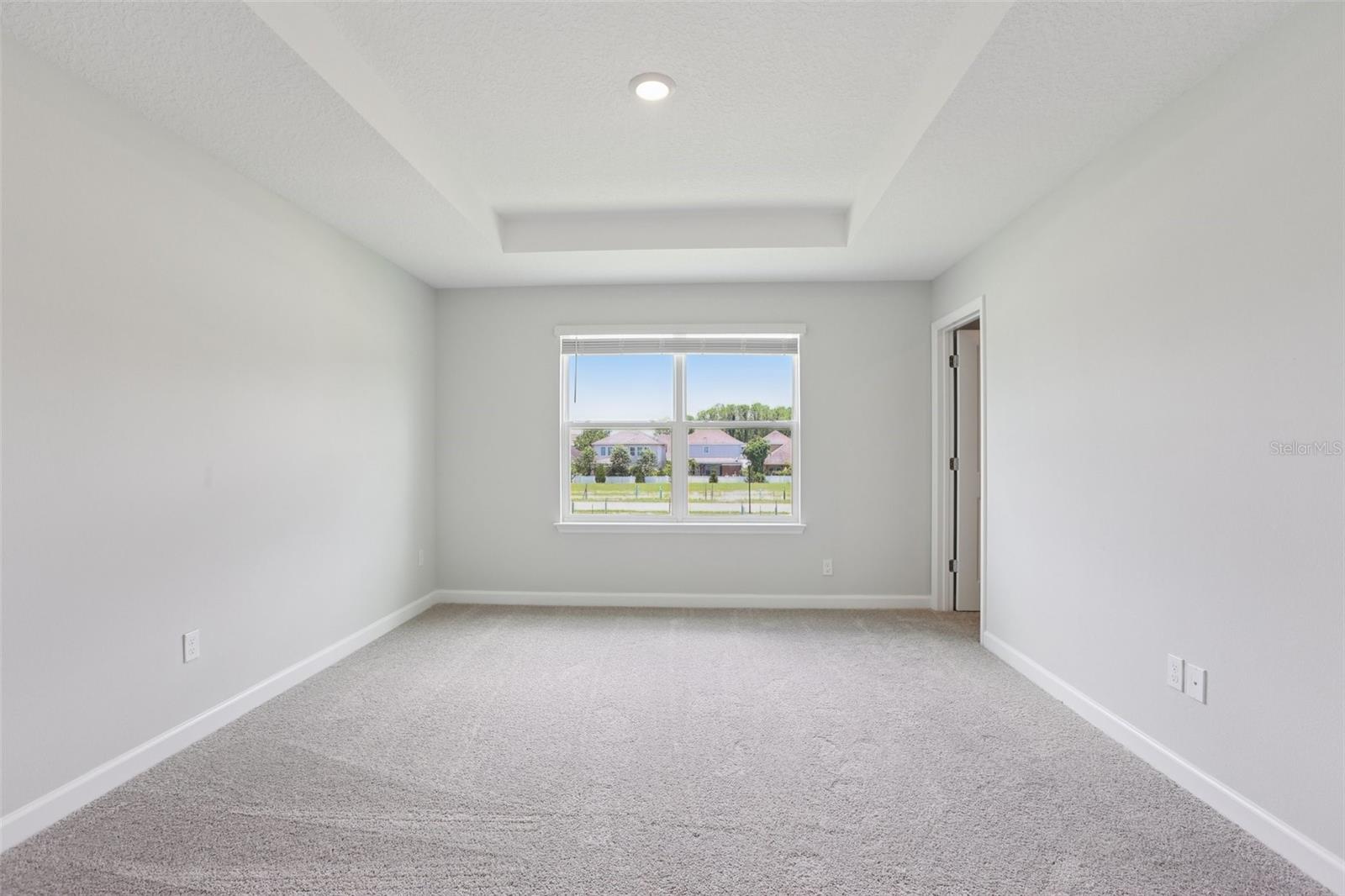 Image 25 of 43 For 7681 Deer Valley Circle