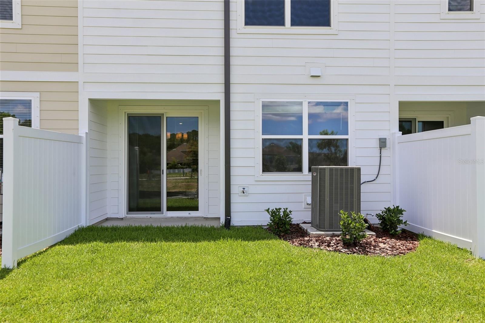 Image 37 of 43 For 7681 Deer Valley Circle