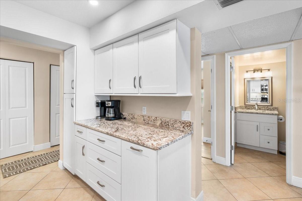 Image 16 of 45 For 13000 Gulf Boulevard 309
