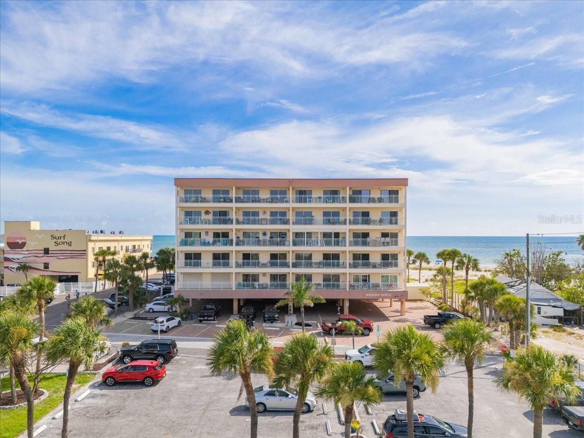 Image 2 of 45 For 13000 Gulf Boulevard 309