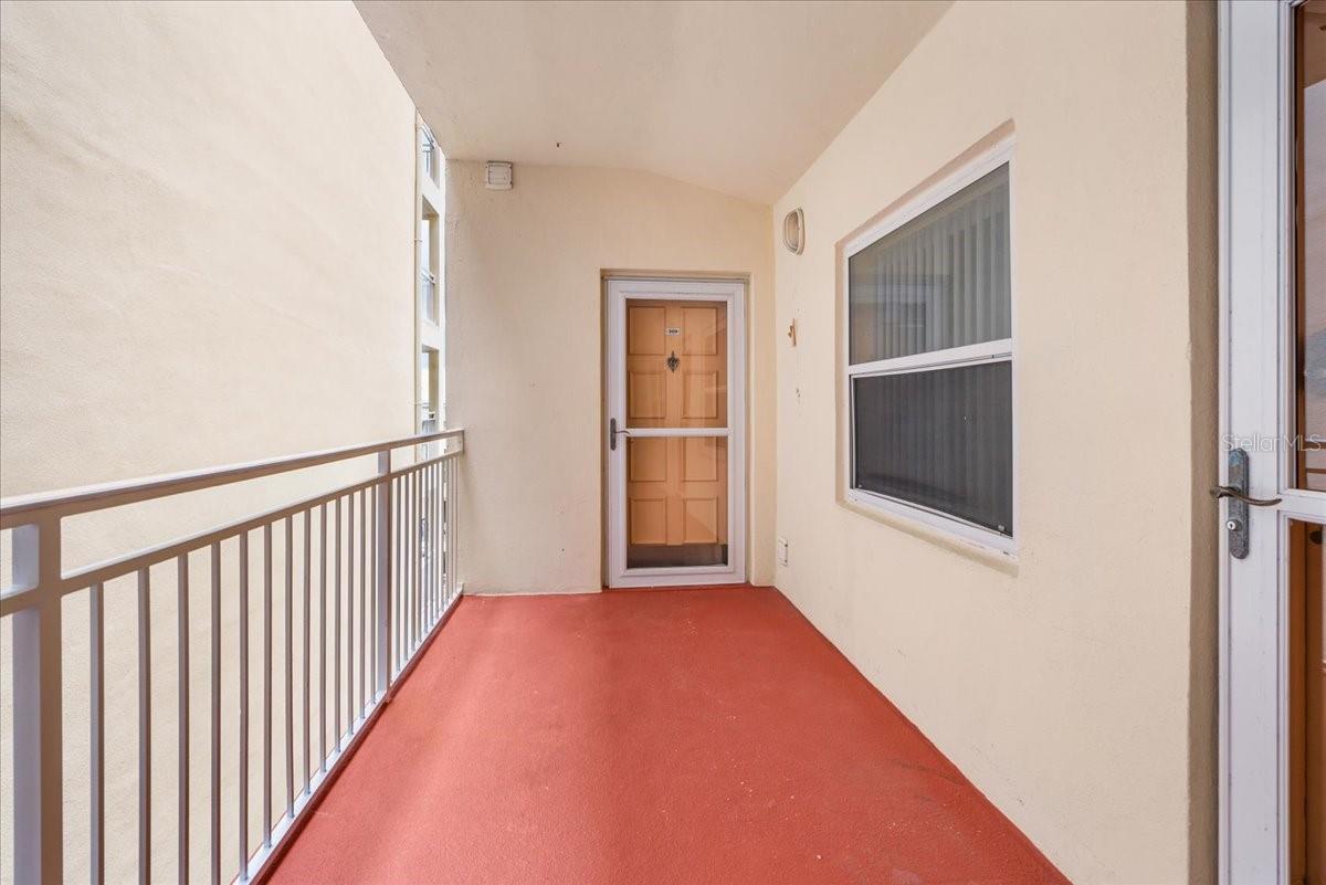 Image 4 of 45 For 13000 Gulf Boulevard 309