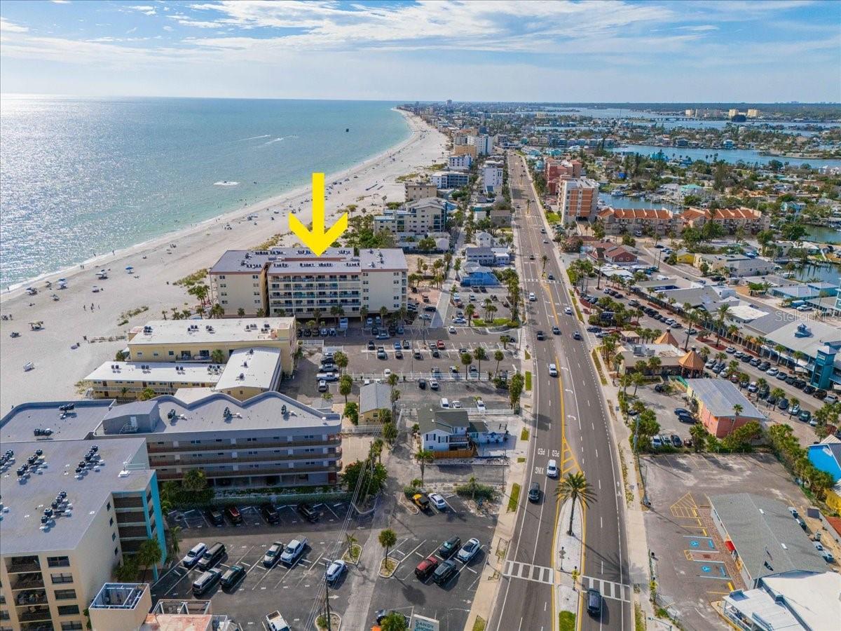 Image 44 of 45 For 13000 Gulf Boulevard 309