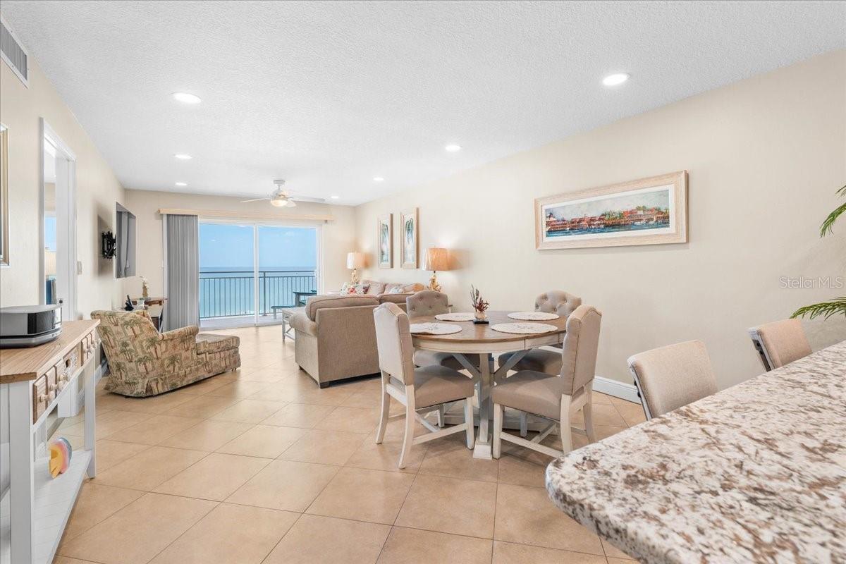 Image 8 of 45 For 13000 Gulf Boulevard 309