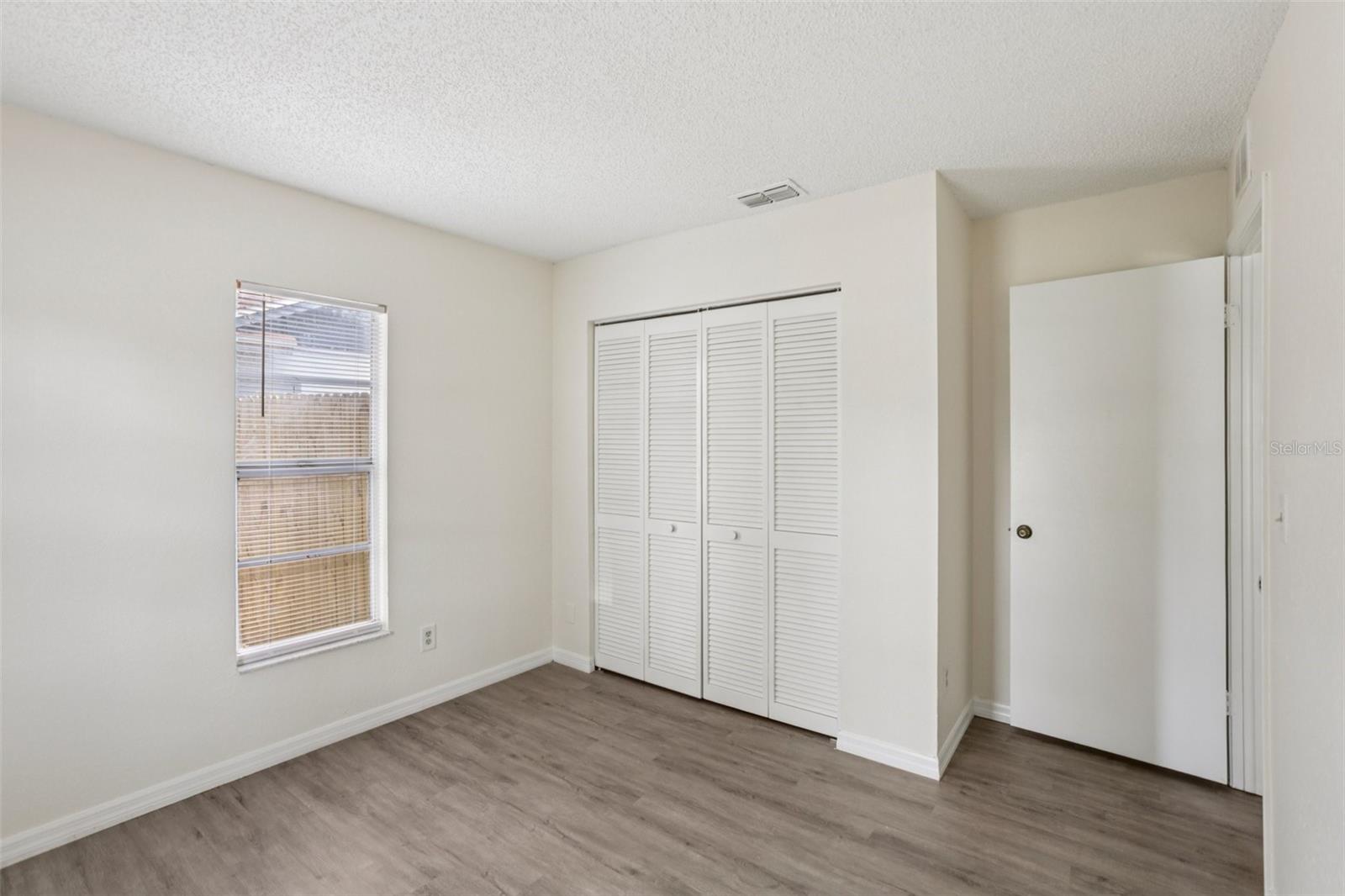 Image 15 of 25 For 5843 Darren Court N