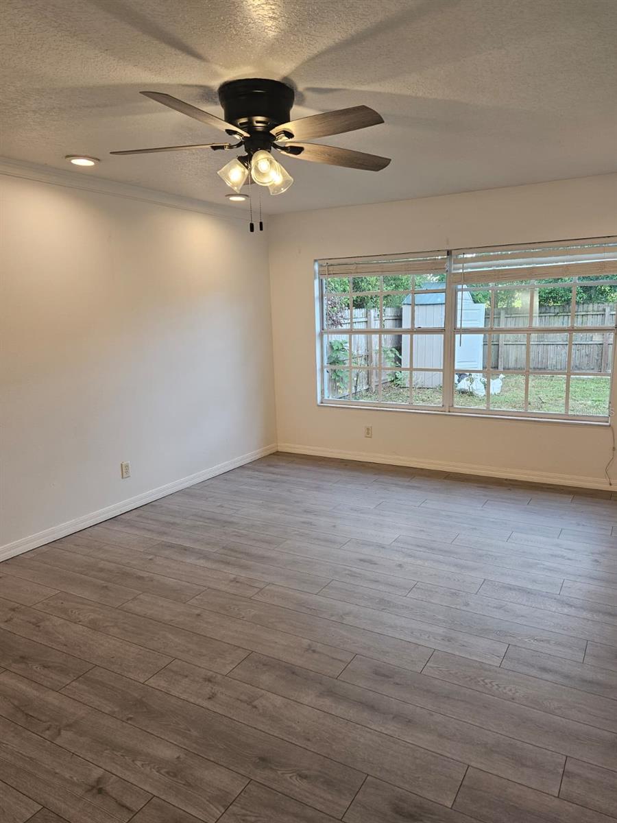 Image 8 of 12 For 3604 38th Avenue