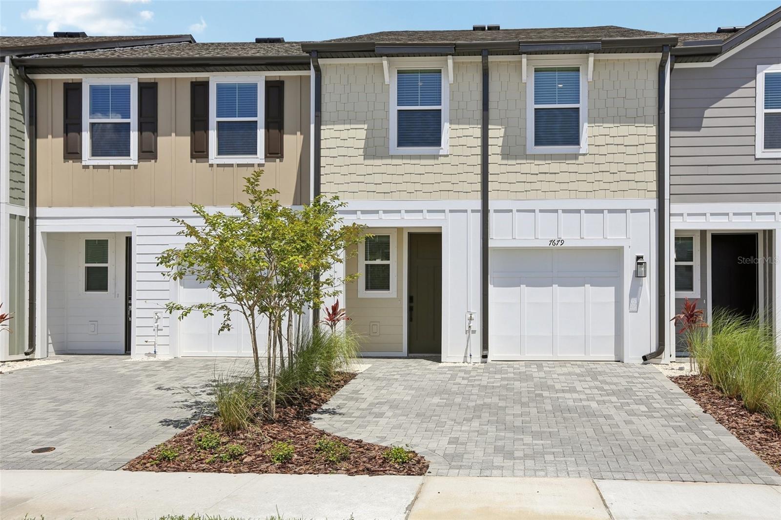 Details for 7679 Deer Valley Circle, TAMPA, FL 33635